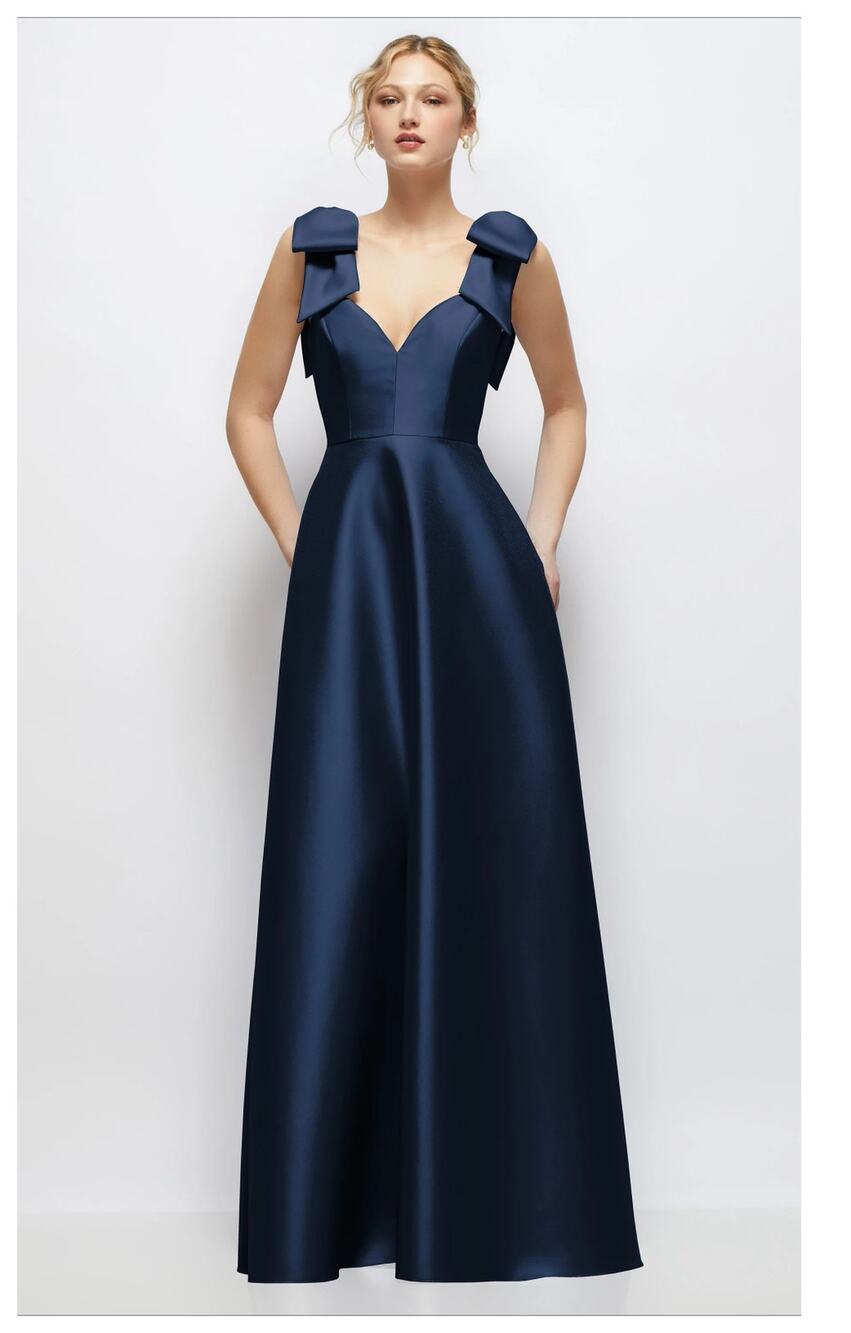 NEW Alfred Sung Bow Detail Ball Gown Size 2